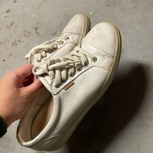 Ecco soft 7 sneakers 7-7.5